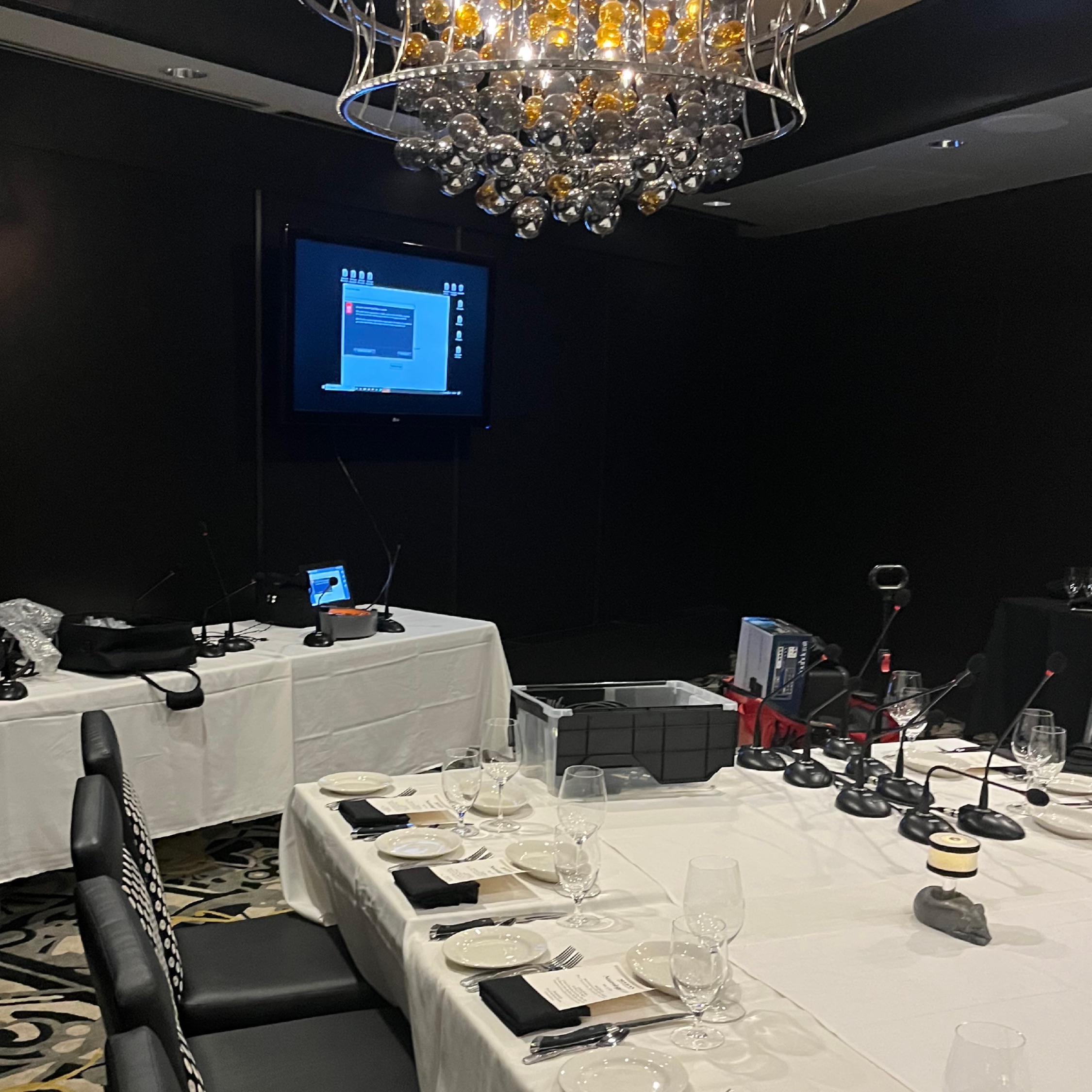 Healthcare providers networking at a Psychiatric Times Clinical Forum.